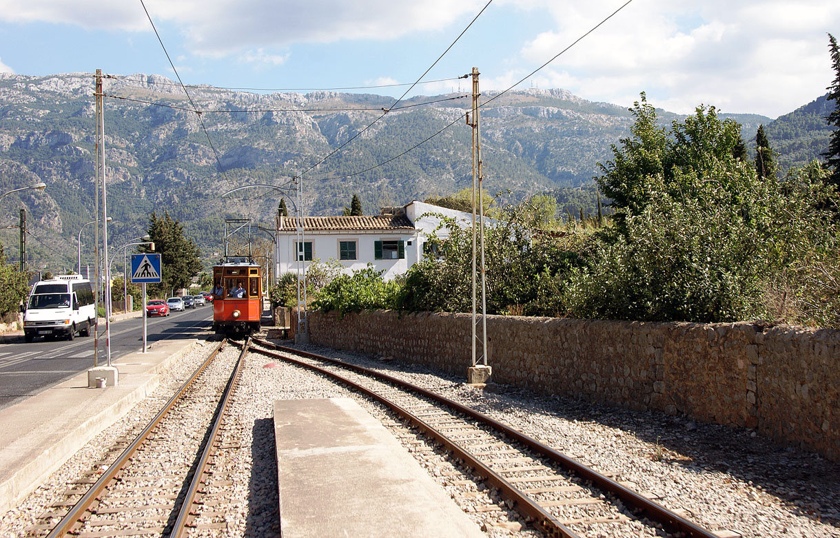 Sóller, Carde y Escoriaza 2-axle motor car № 3; Sóller — Tramway Lines and Infrastructure