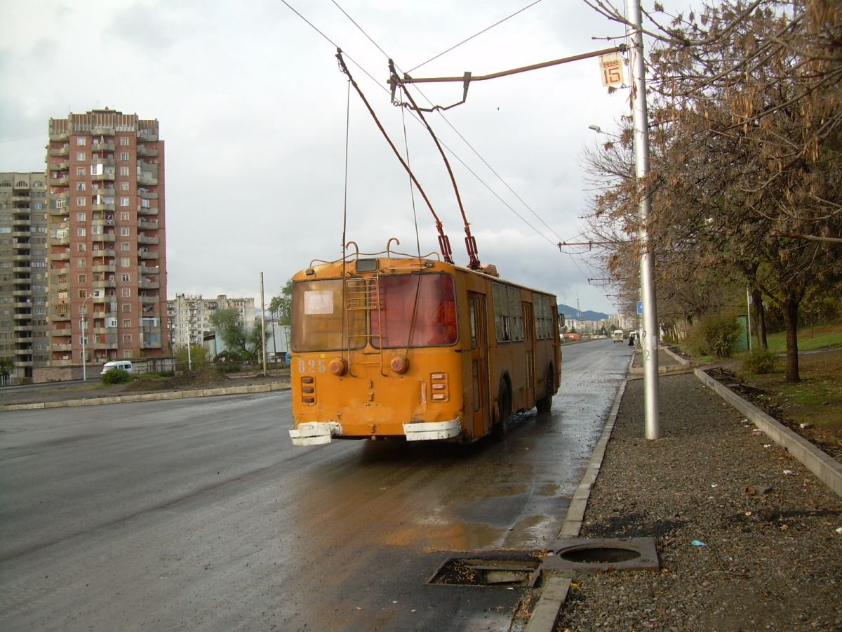 Тбилиси, ЗиУ-682УГ № 025