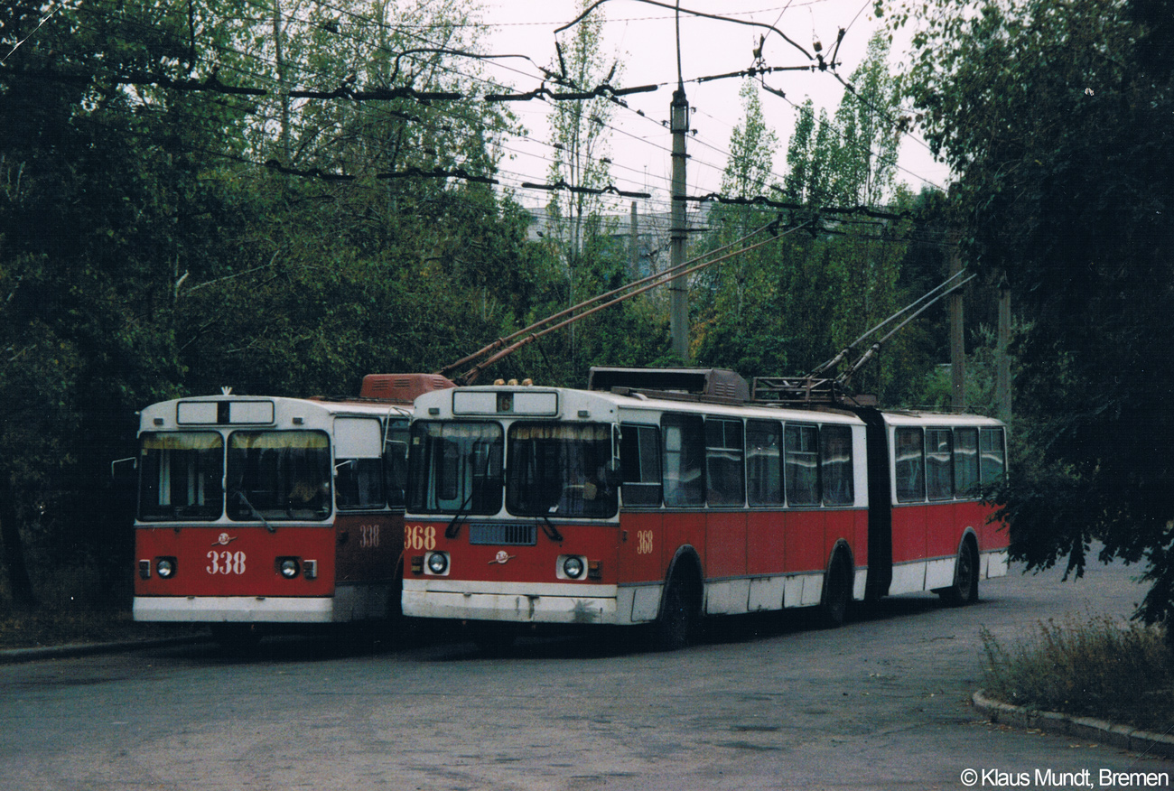 Alčevsk, ZiU-682V-012 [V0A] č. 338; Alčevsk, ZiU-620520 č. 368; Alčevsk — Old photos: Shots by foreign photographers