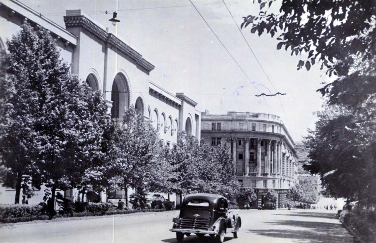 Тбилиси — Старые фотографии и открытки — троллейбус