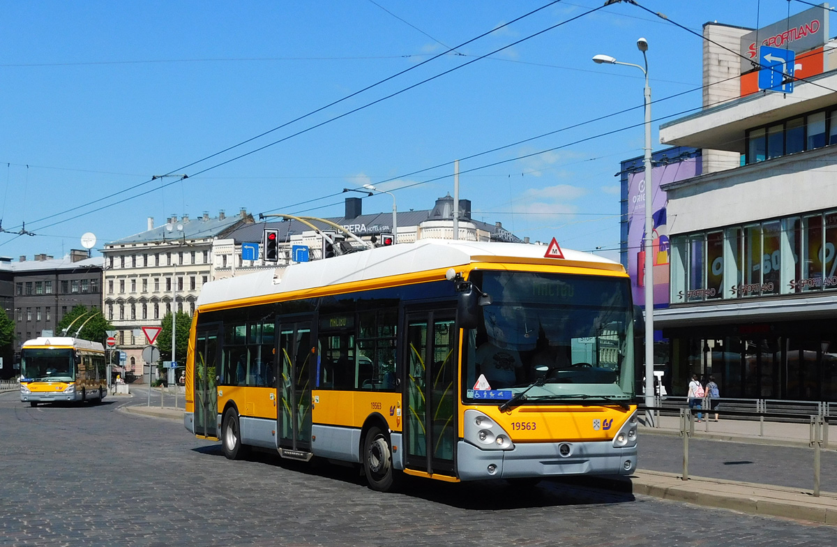 Рига, Škoda 24Tr Irisbus Citelis № 19563