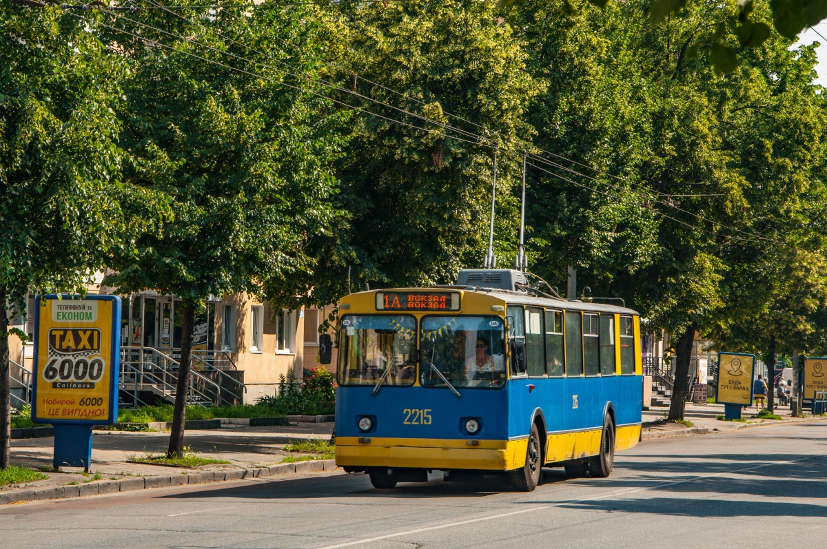 Житомир, ЗиУ-682В [В00] № 2215; Житомир — Трамвайные и троллейбусные линии