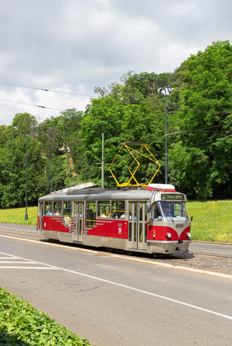 Прага, Tatra T3R.PLF № 8255