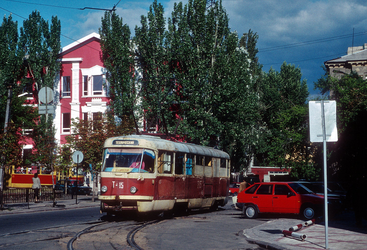 Донецк, Tatra T3SU (двухдверная) № Т-15; Донецк — Фотографии Питера Хэзелдайна — 08.2001