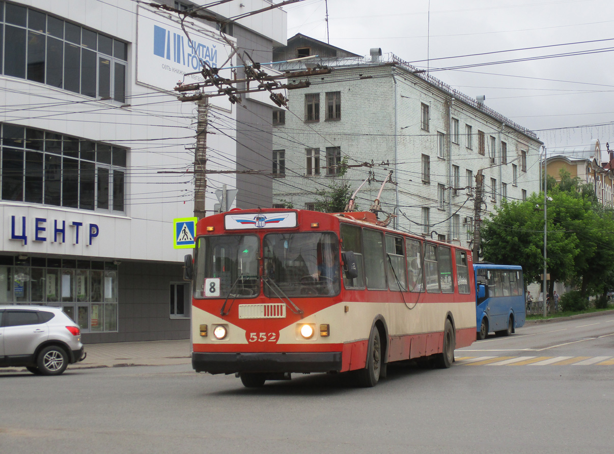 Kirov, ZiU-682G [G00] nr. 552