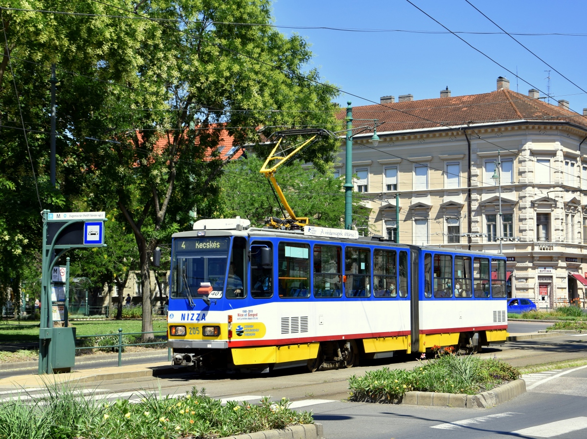 Szeged, Tatra KT4DMC — 205