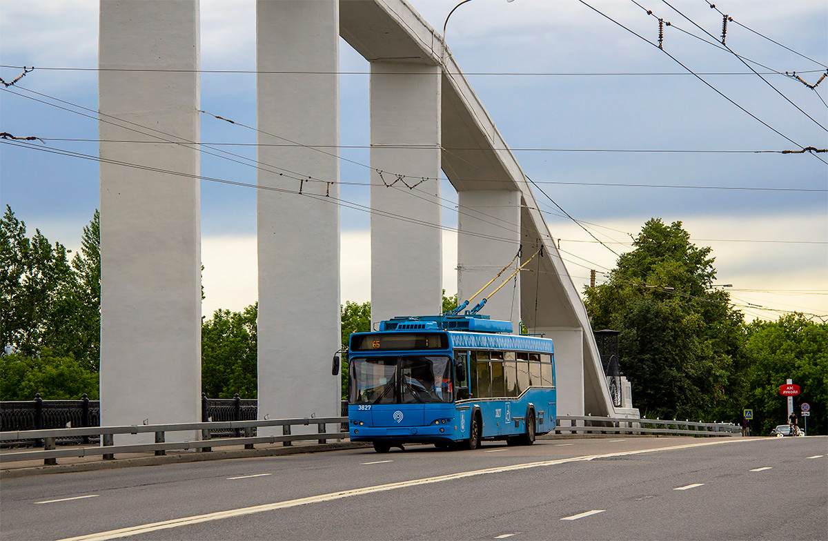 Москва, СВАРЗ-МАЗ-6235.00 № 3827