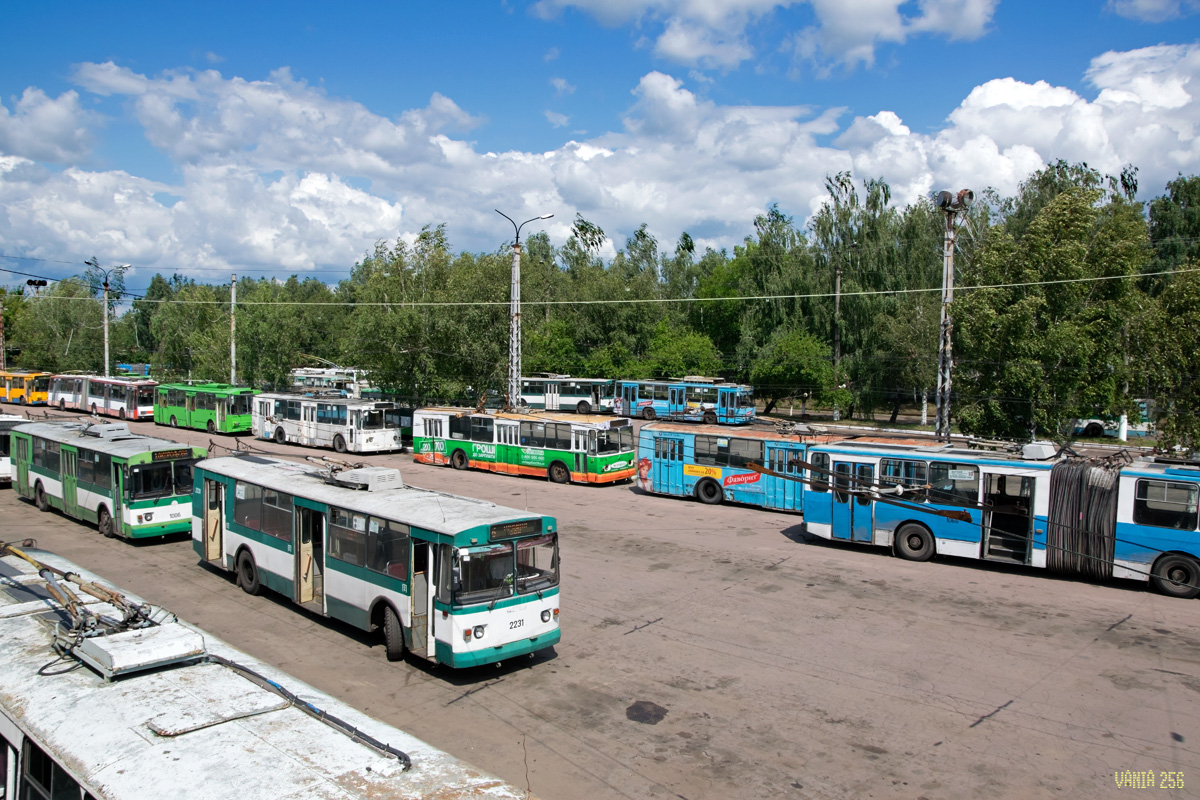 Zhytomyr, ZiU-682V [V00] № 2231; Zhytomyr, ZiU-682V № 1006; Zhytomyr, ZiU-682V-012 [V0A] № 2276; Zhytomyr, ZiU-682V [V00] № 1235; Zhytomyr — Miscellaneous photos