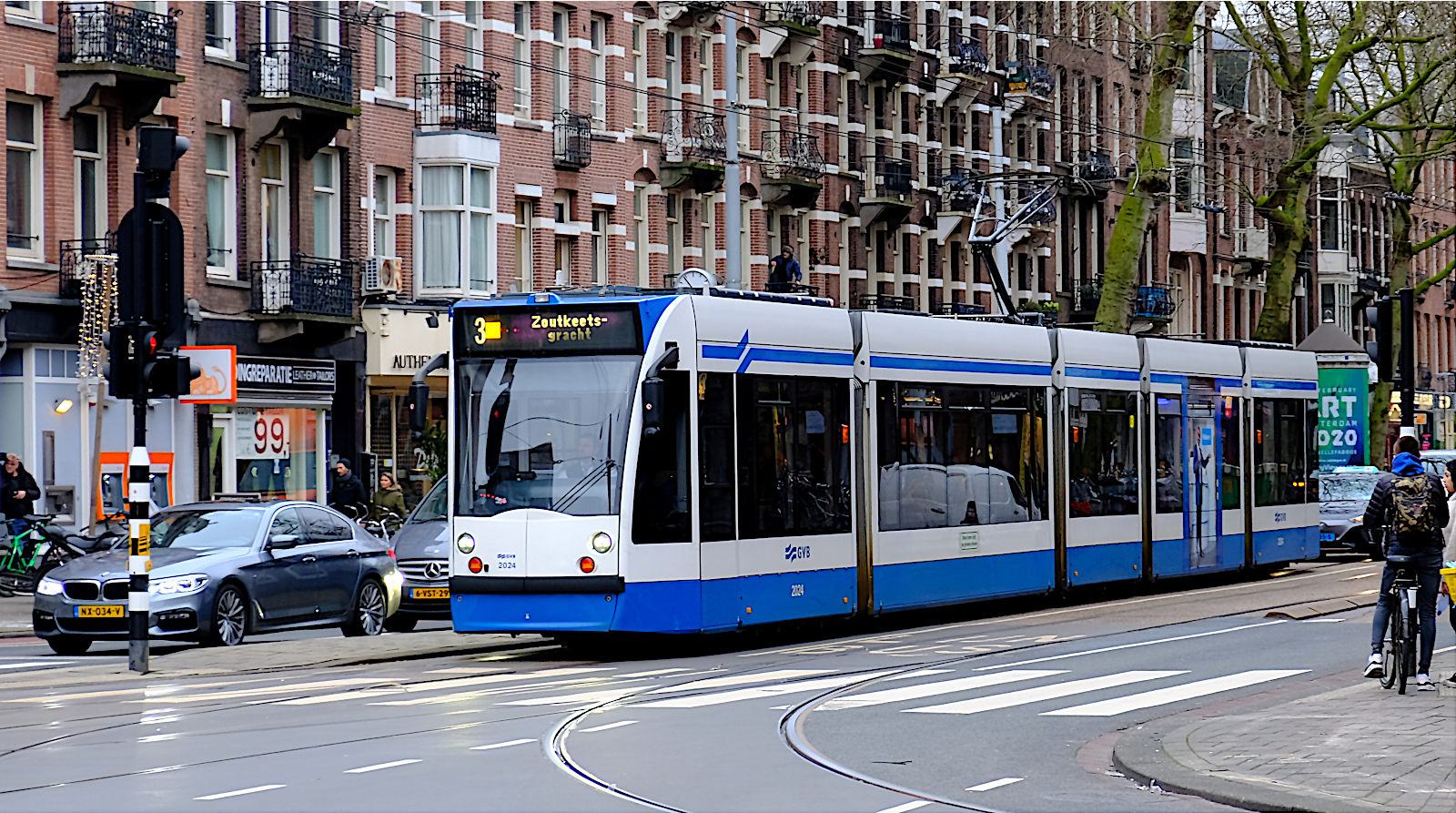 Amszterdam, Siemens Combino — 2024