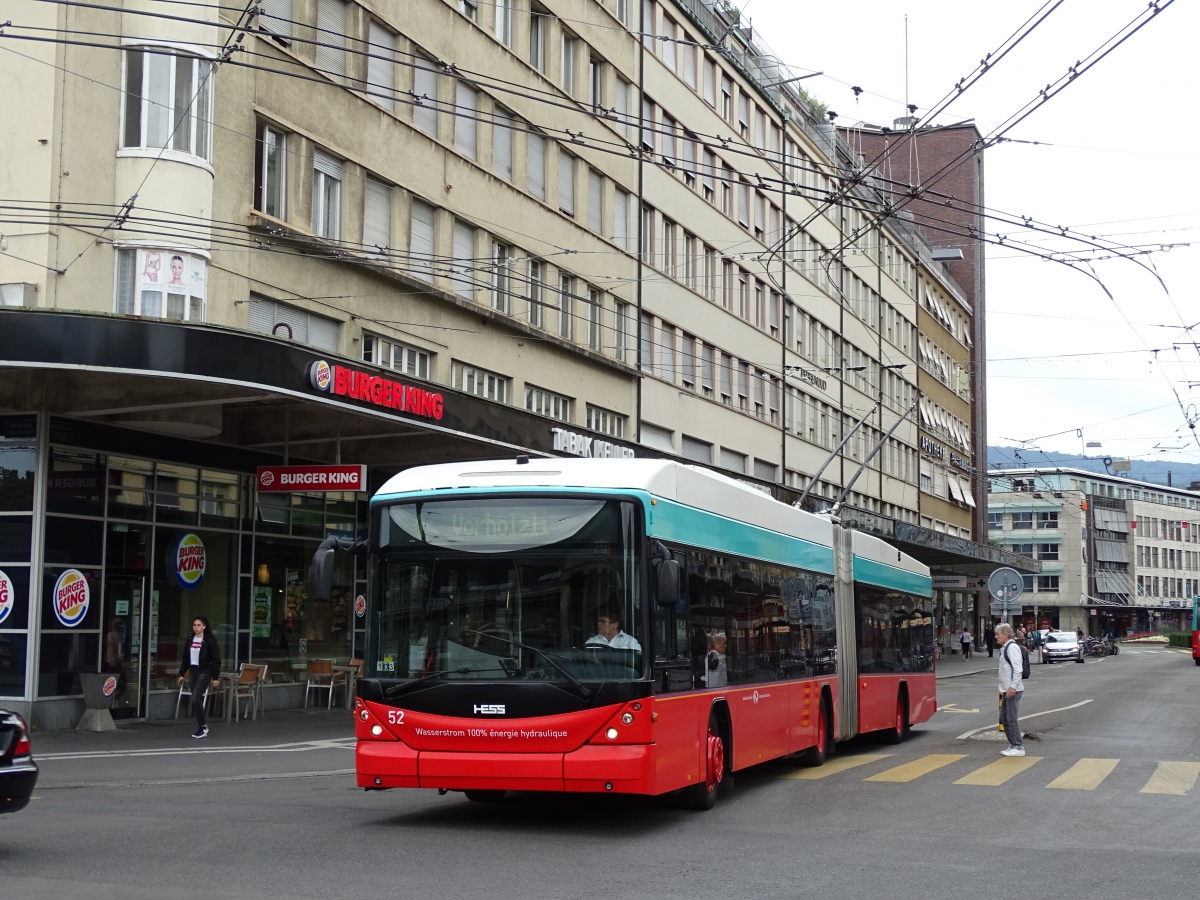 Biel, Hess SwissTrolley 3 (BGT-N2C) č. 52