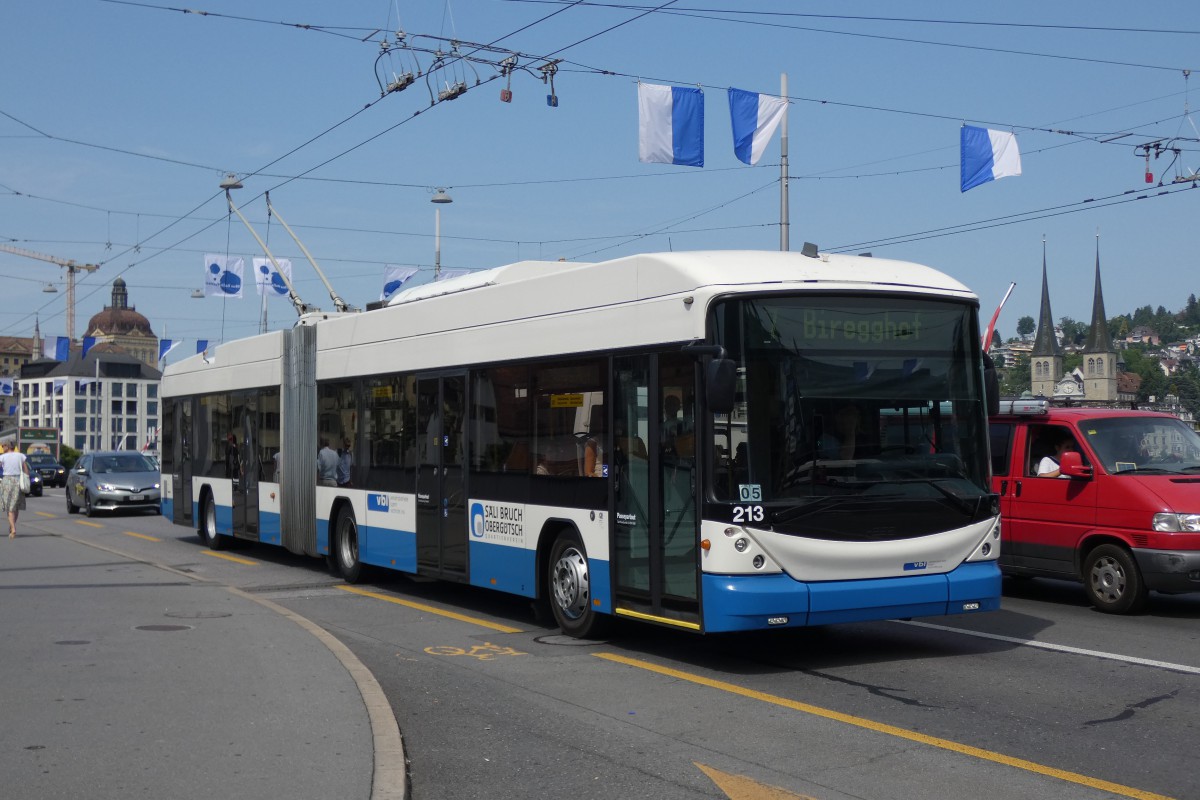 Люцерн, Hess SwissTrolley 3 (BGT-N2C) № 213