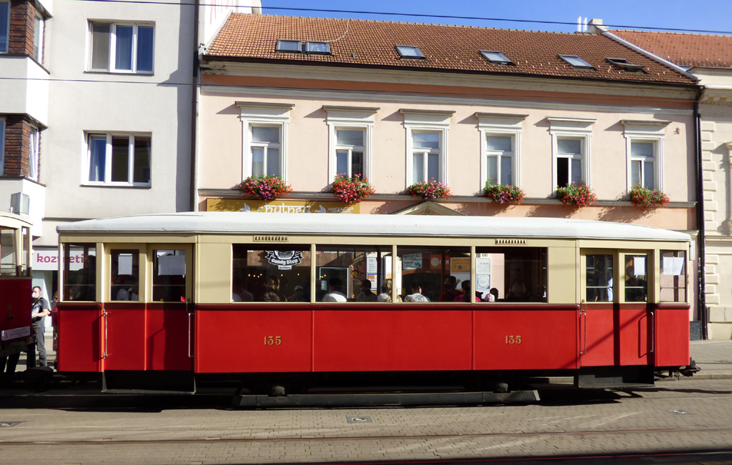 Братислава, Двухосный прицепной SGP-DPMB № 135; Братислава — 125 лет городскому транспорту