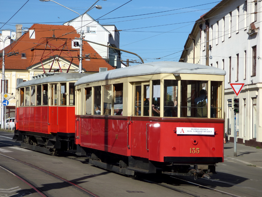 Братислава, Двухосный прицепной SGP-DPMB № 135; Братислава — 125 лет городскому транспорту