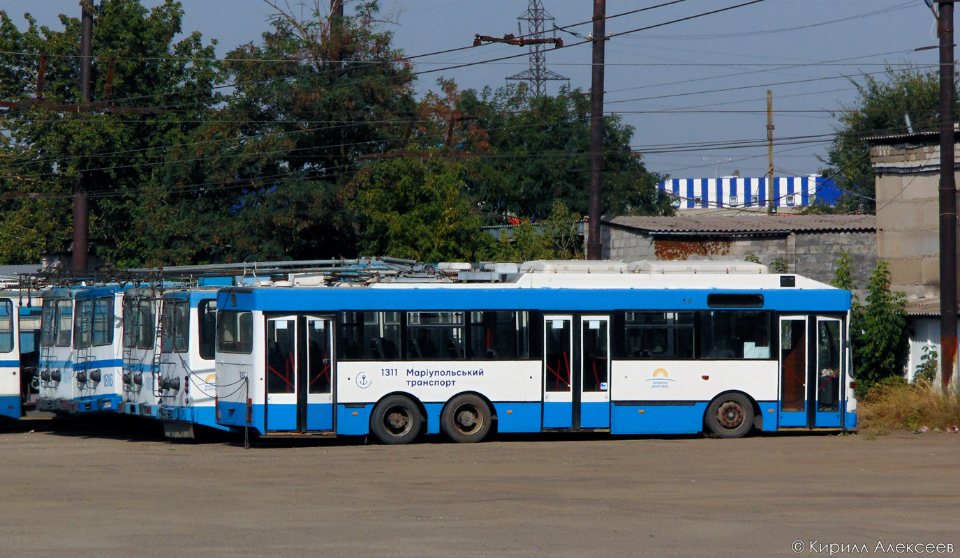 Mariupol, MAN/Gräf & Stift 860 SL172HO nr. 1311; Mariupol — Miscellaneous photos