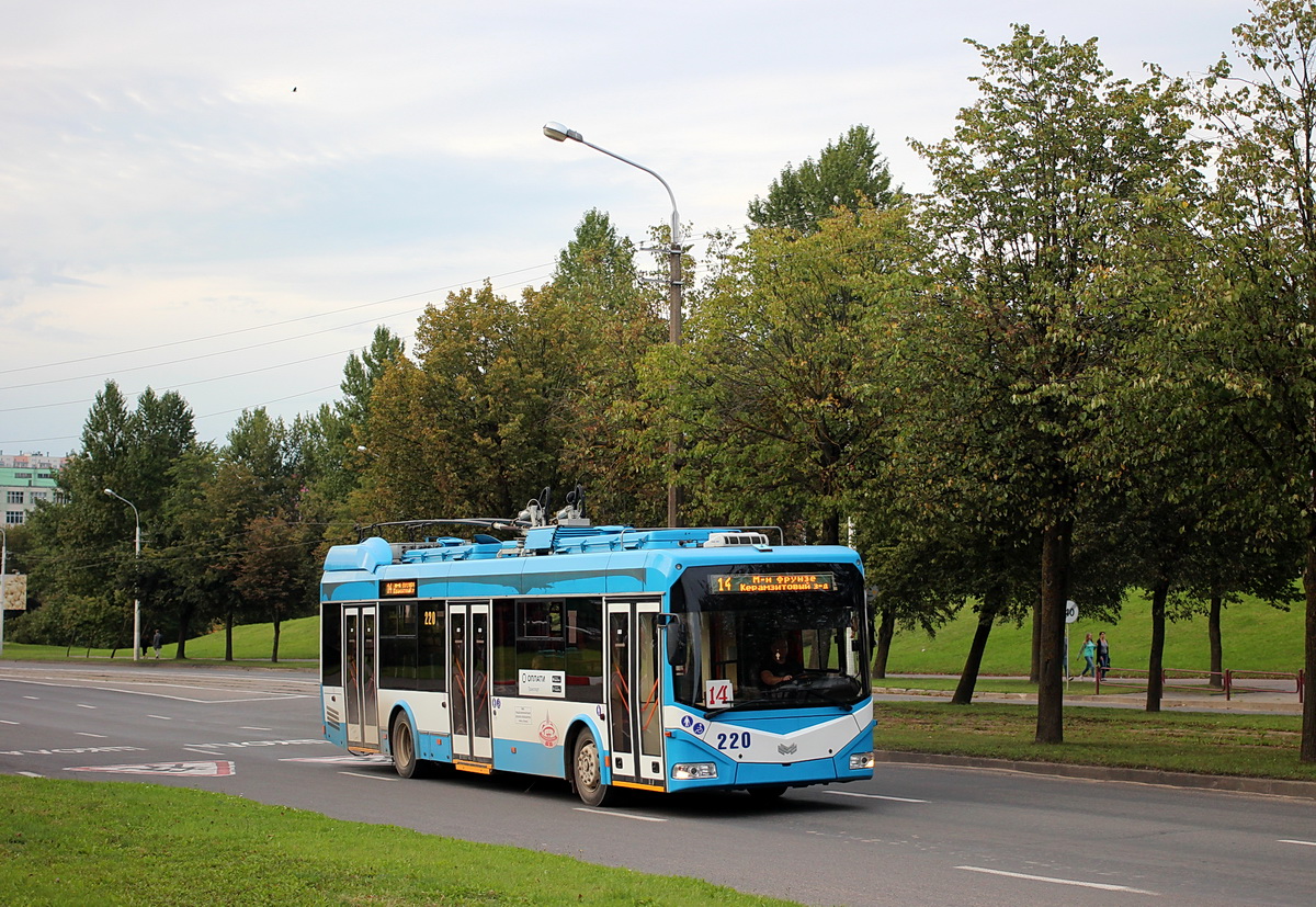 Витебск, БКМ 32100D № 220; Витебск — Троллейбусные маршруты с использованием автономного хода