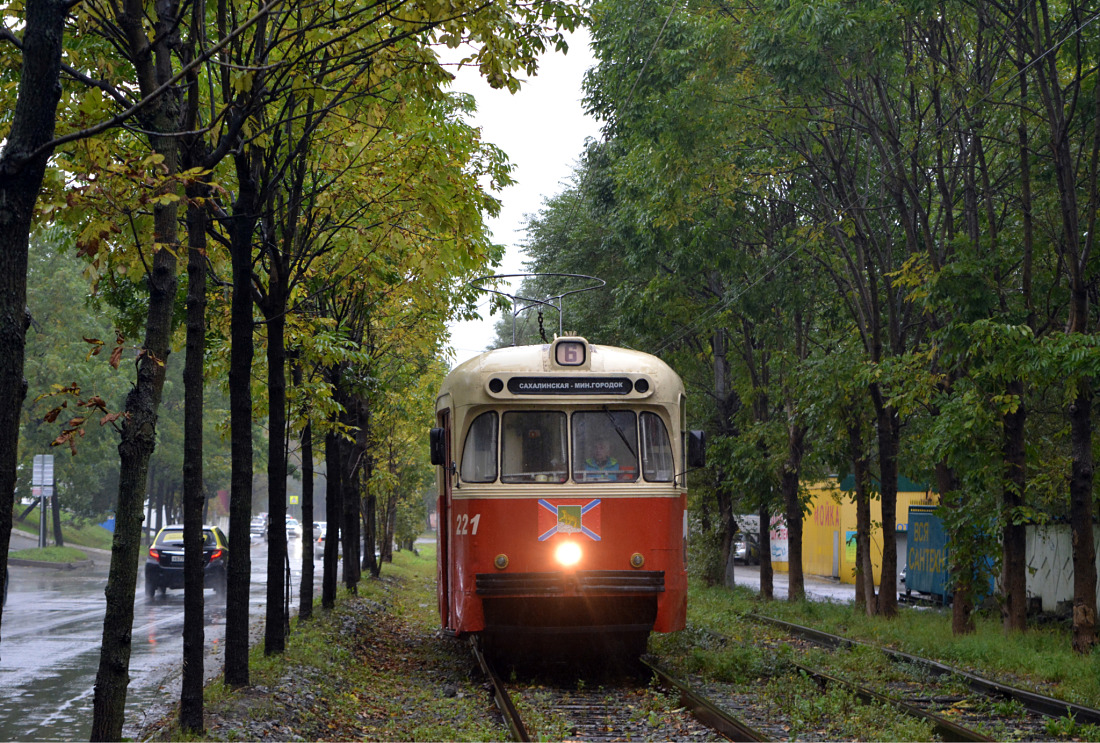 Владивосток, РВЗ-6М2 № 221; Владивосток — Тематические трамваи