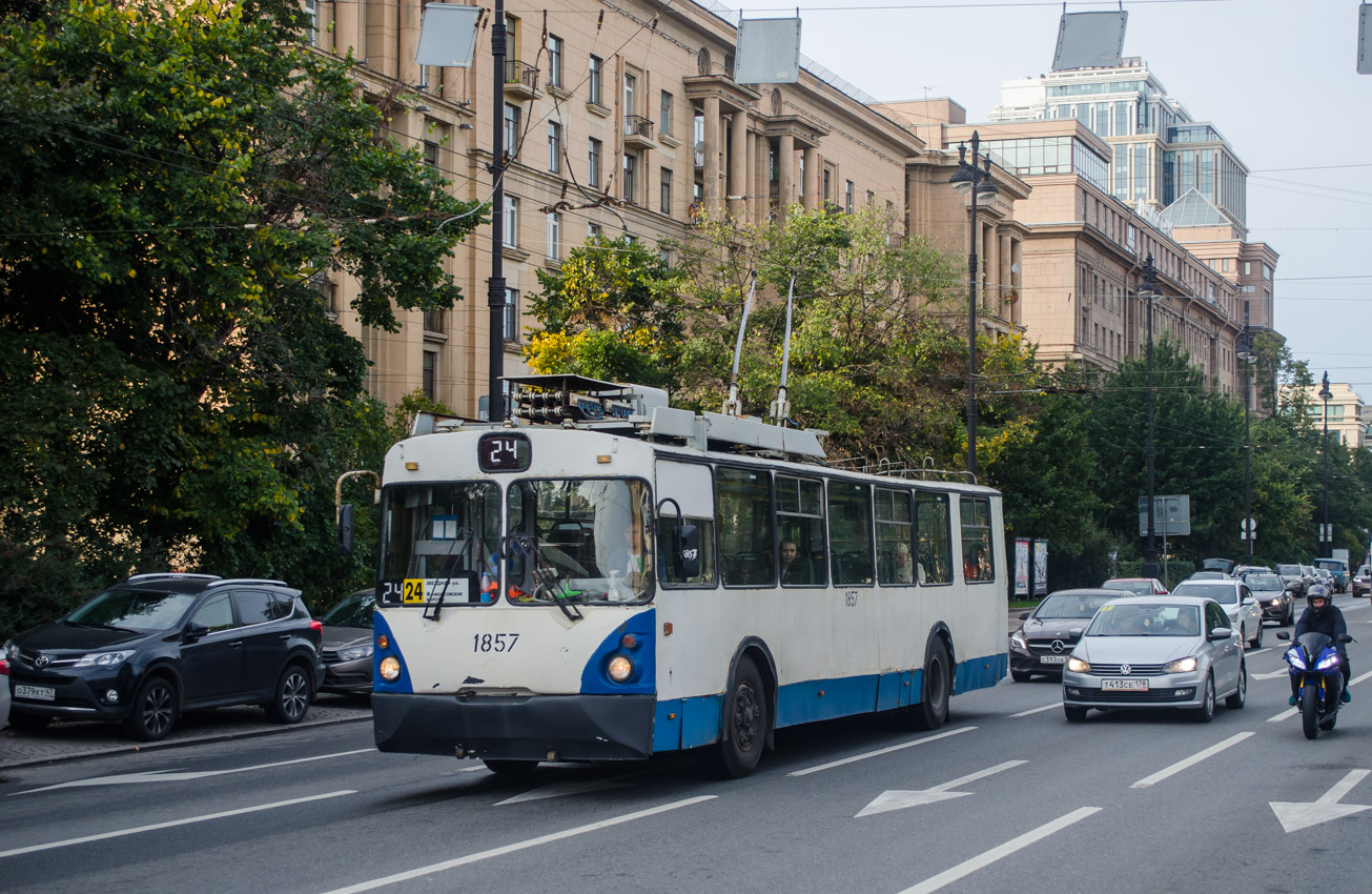 Санкт-Петербург, ЗиУ-682В [В00] № 1857