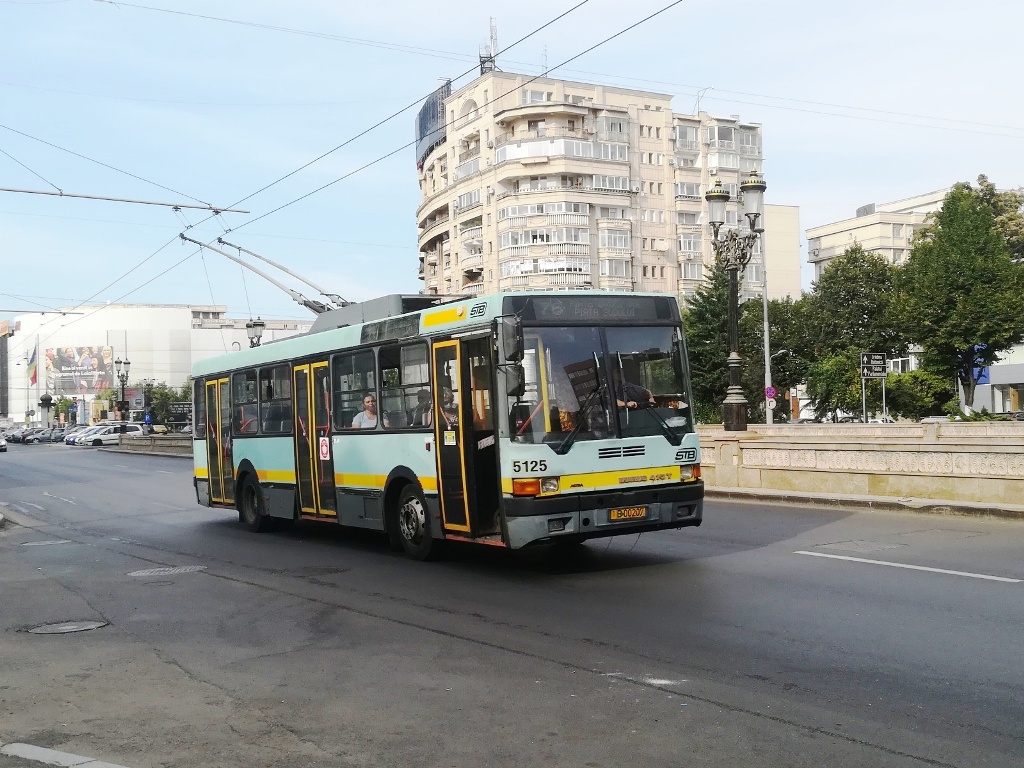 Bukarest, Ikarus 415.80 Nr. 5125