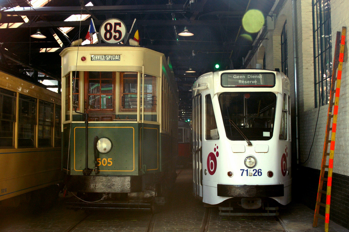 Брюссель, C.G.T.P. type 500 № 505; Брюссель, BN PCC серия 7000 № 7126