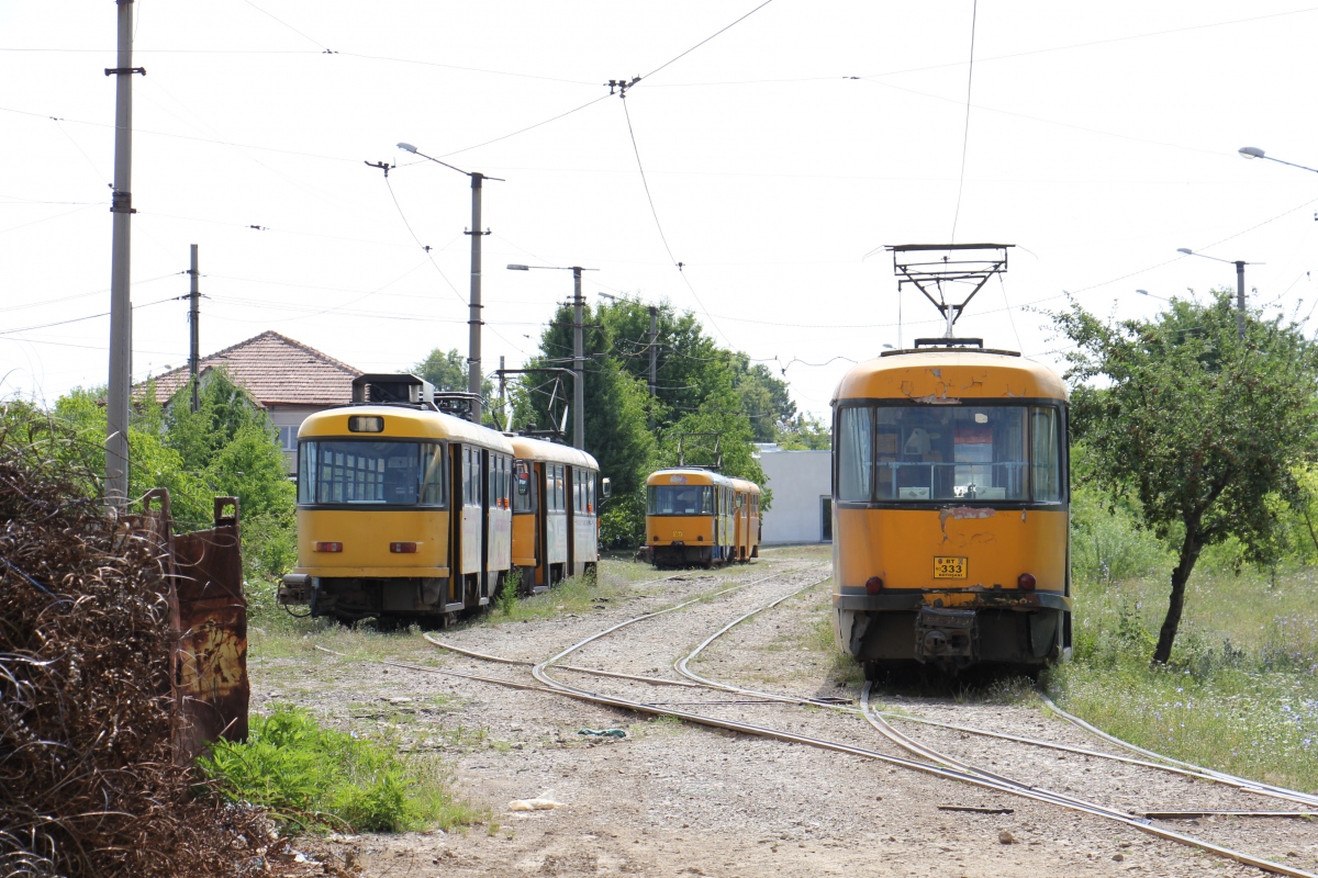 Ботошани, Tatra T4D-MT № BT-344; Ботошани, Tatra T4D-MI № BT-333; Ботошани — Трамвайные линии и инфраструктура