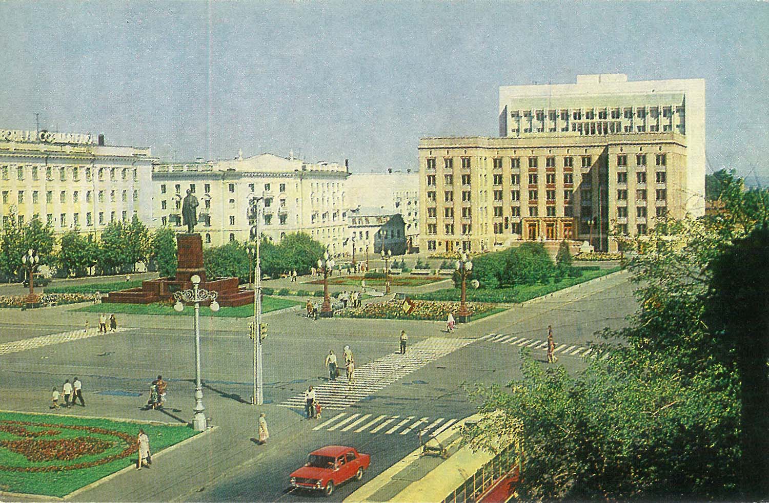 Советская площадь казань