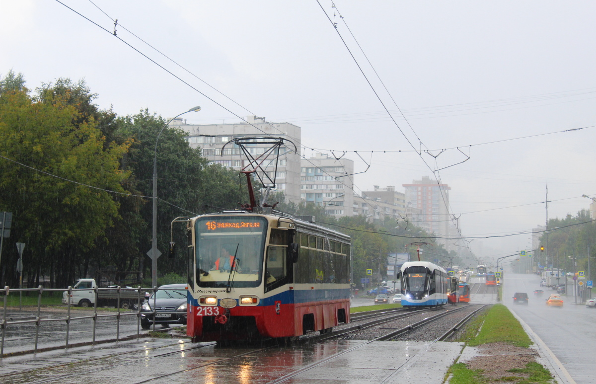 Москва, 71-619А № 2133