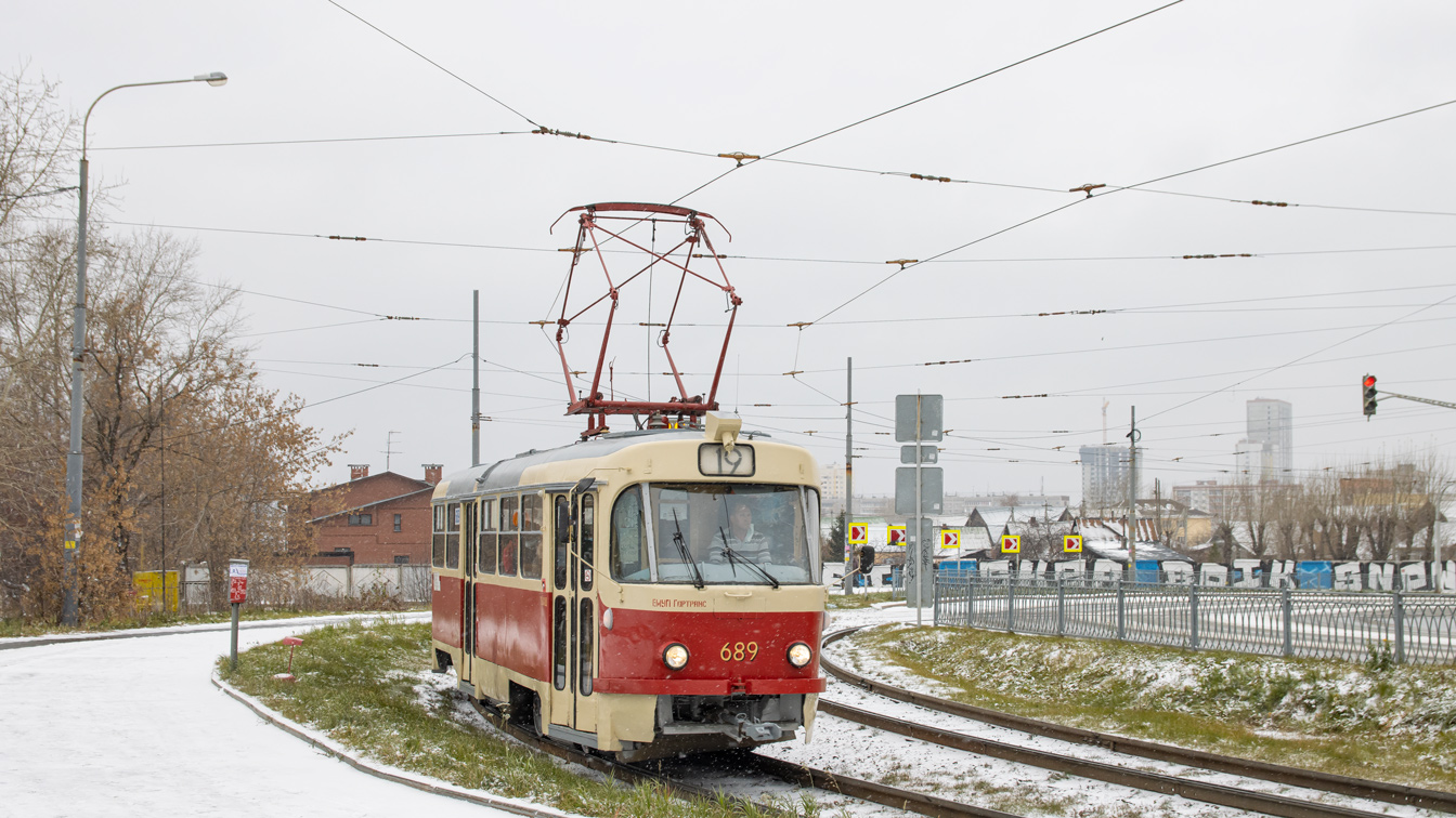 Yekaterinburg, Tatra T3SU № 689