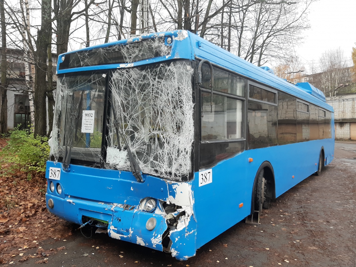 Petrozavodsk, MTrZ-52791 “Sadovoye Koltso” № 387; Petrozavodsk — Accidents