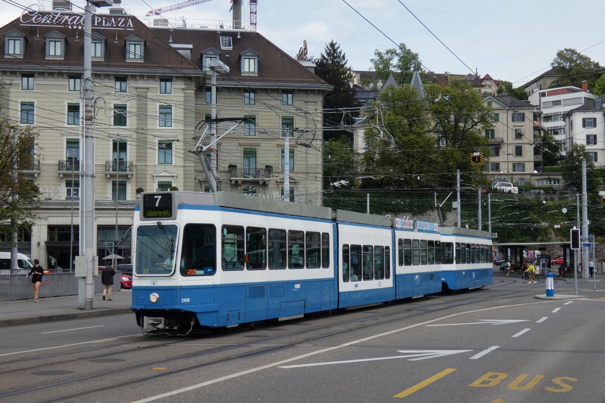 Цюрих, SWP/SIG/ABB Be 4/8 "Tram 2000 Sänfte" № 2106