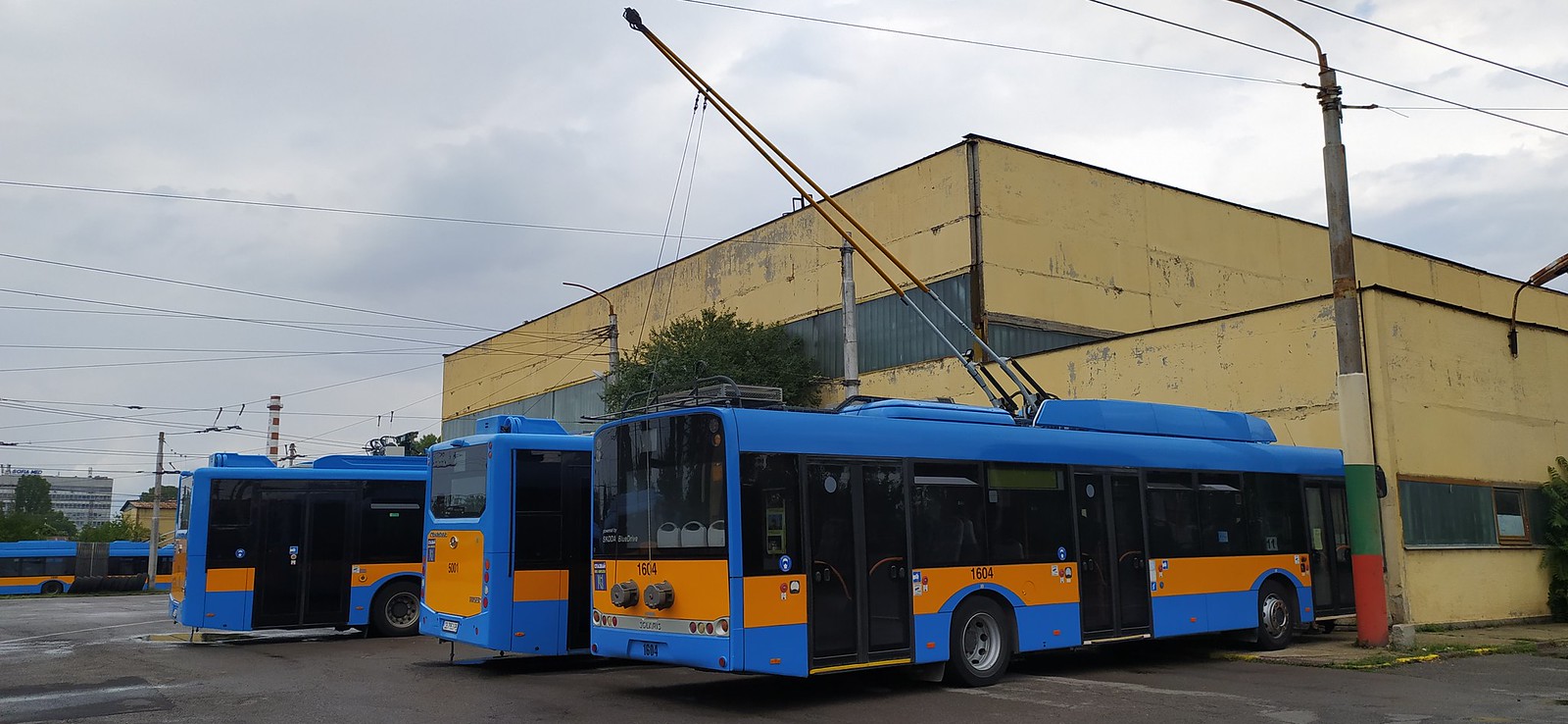София, Škoda 26Tr Solaris III № 1604; София — Съвместно тролейбусно и електробусно депо: [1] Искър