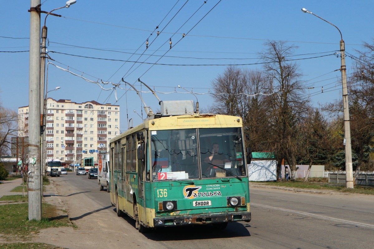 Ивано-Франковск, Škoda 14Tr02 № 136