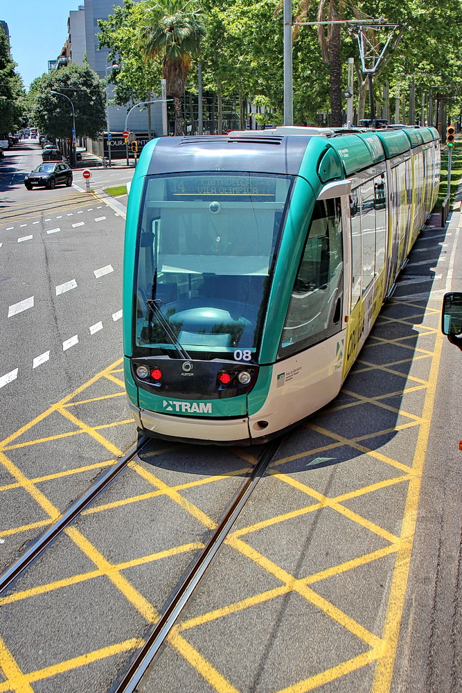 Barcelona, Alstom Citadis 302 č. 08