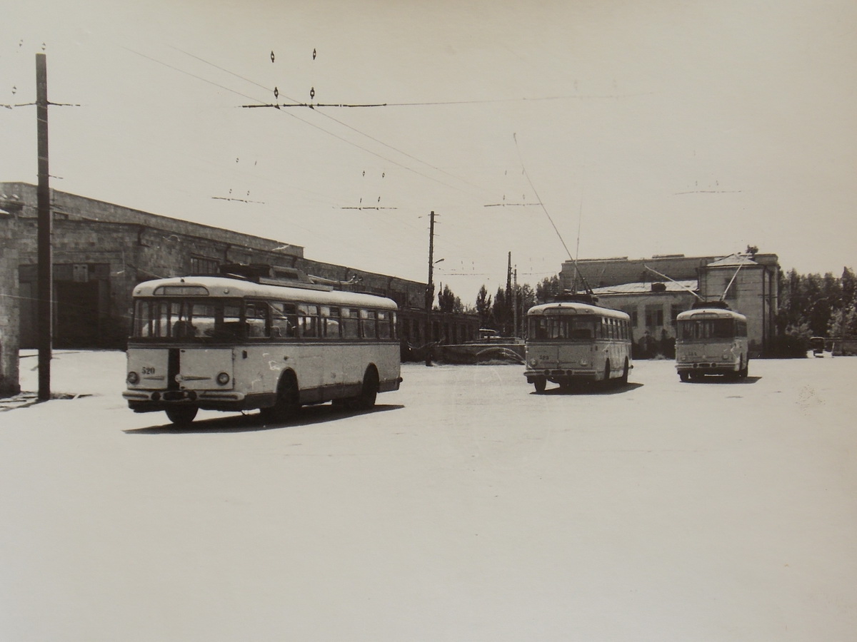 Jerevanas, Škoda 9Tr nr. 520; Jerevanas, Škoda 9Tr nr. 523