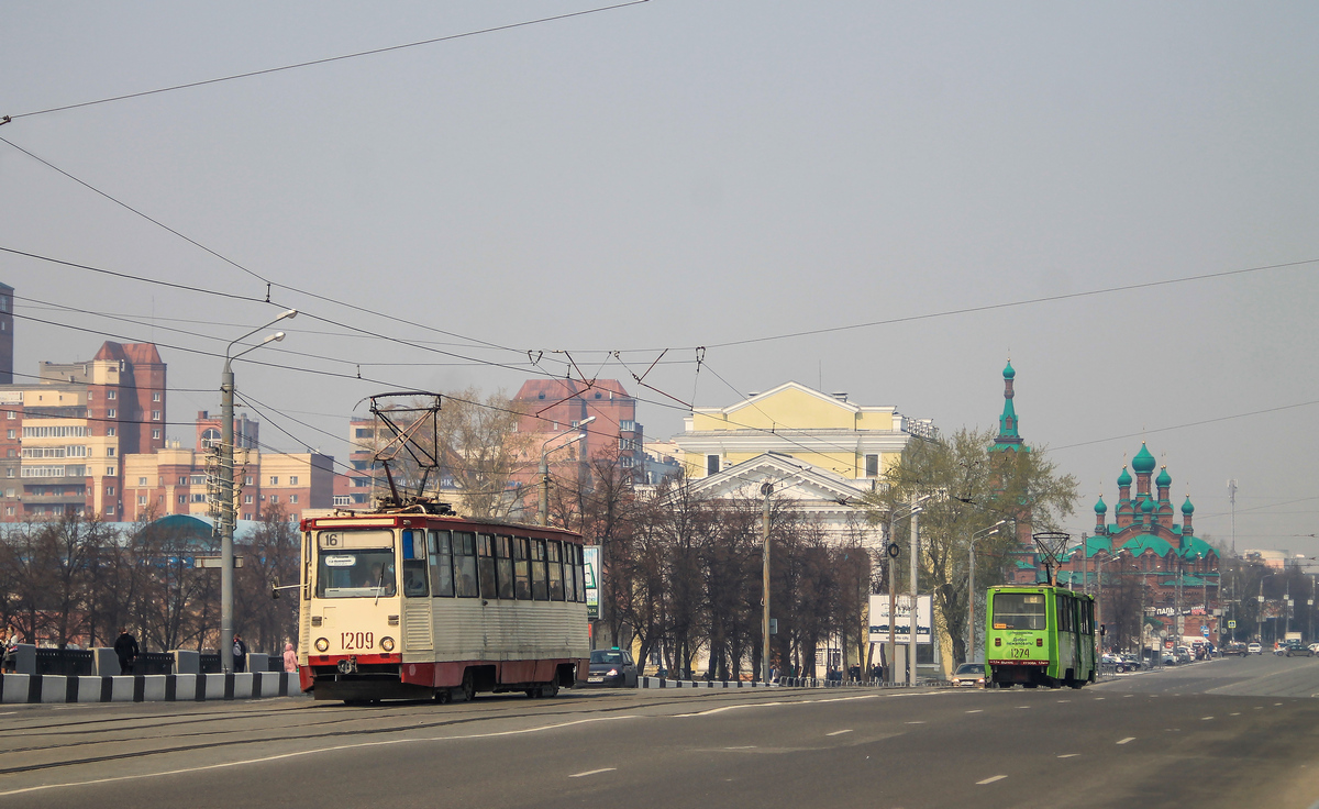 Tšeljabinsk, 71-605A № 1209; Tšeljabinsk, 71-605 (KTM-5M3) № 1274