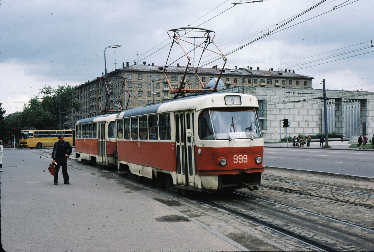 Москва, Tatra T3SU (двухдверная) № 999