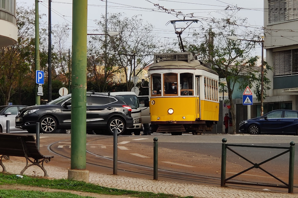 Лиссабон, Carris 2-axle motorcar (Remodelado) № 582