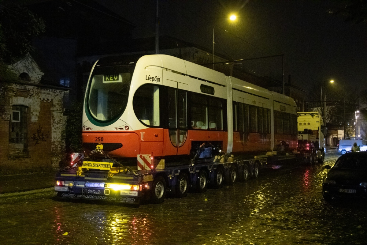 Lipawa, Končar TMK 2300LT Nr 250; Lipawa — New Končar Trams