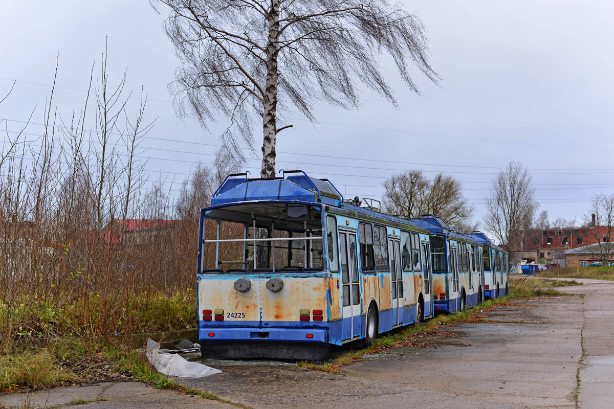 Рига, Škoda 14Tr18/6M № 24225; Лиепая — Троллейбусы