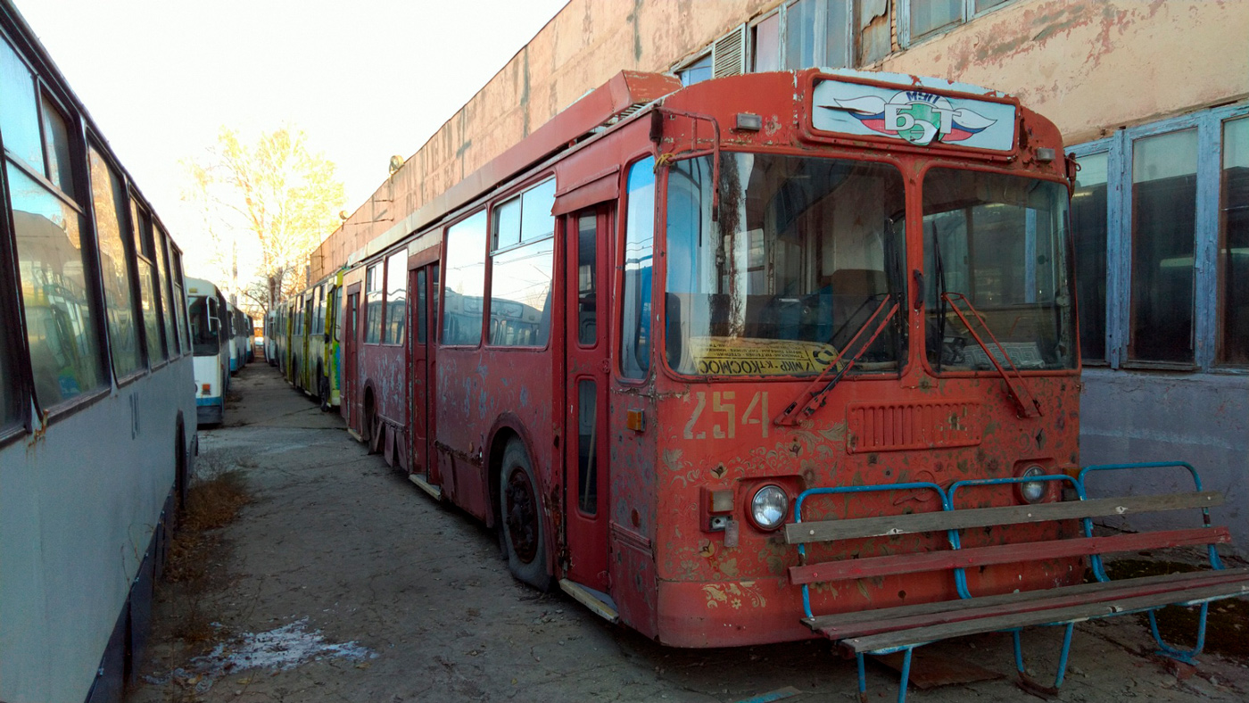 Балаково, ЗиУ-682Г-016 (017) № 254