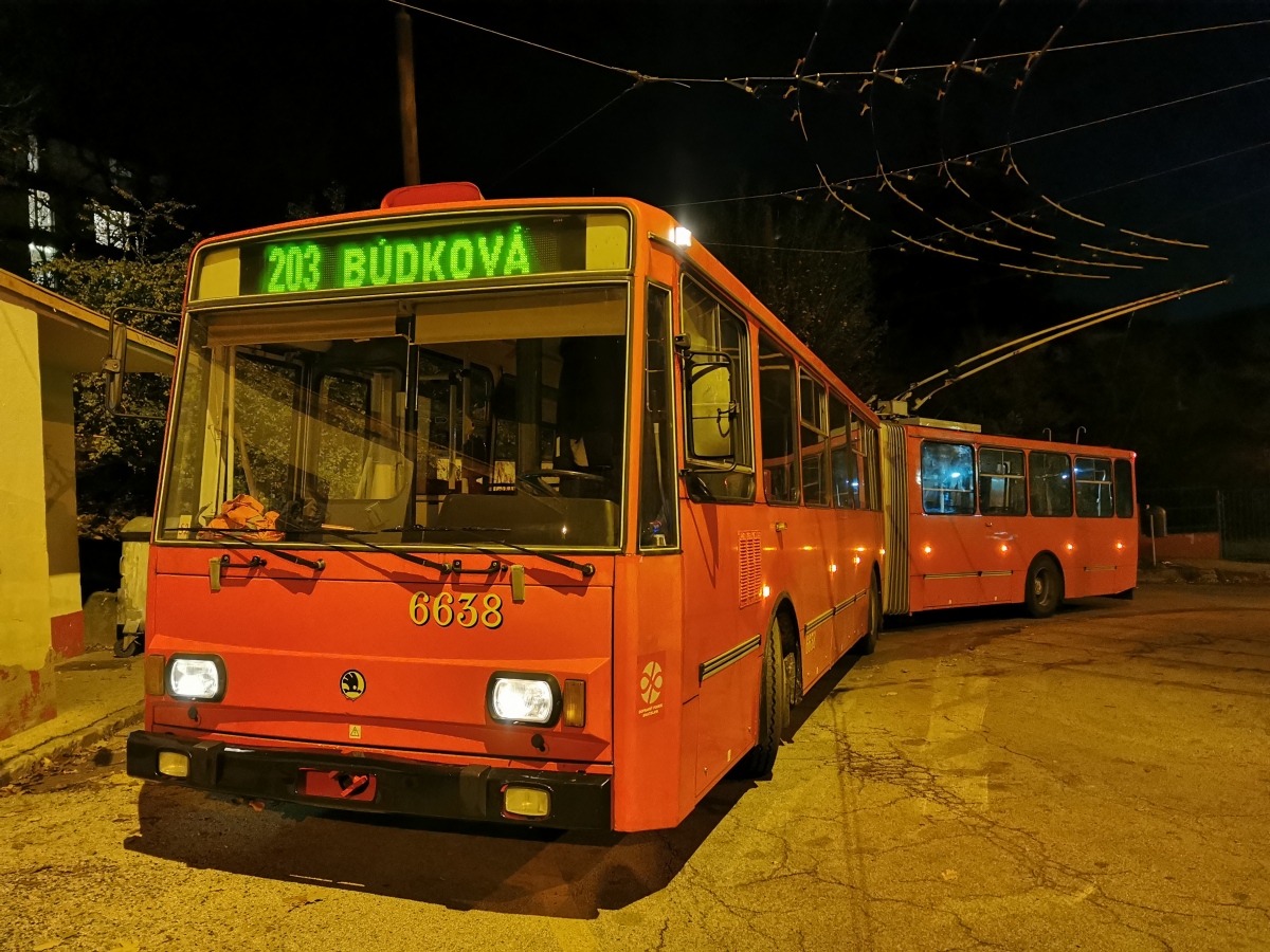 Братислава, Škoda 15Tr13/6M № 6638