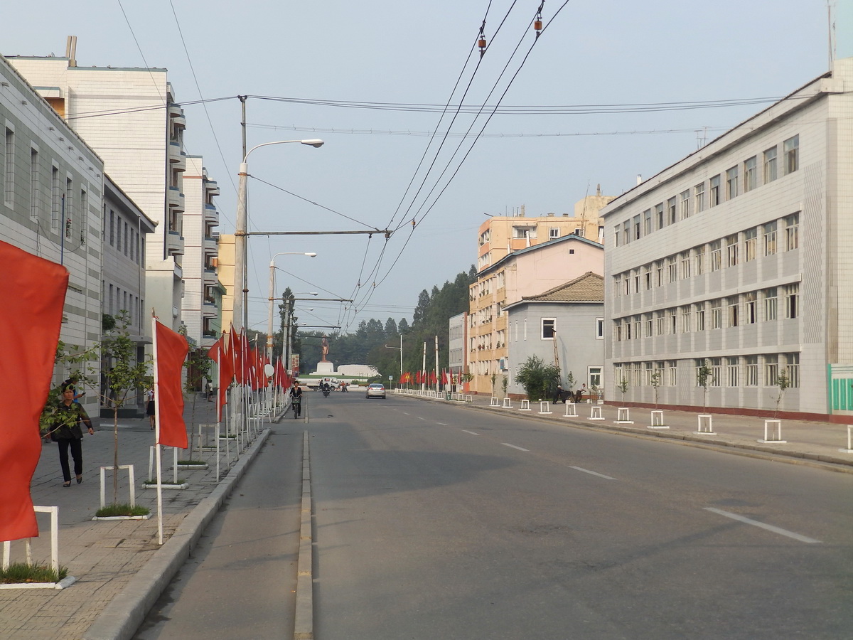 Sinuiju — Trolleybus Lines and Infrastructure