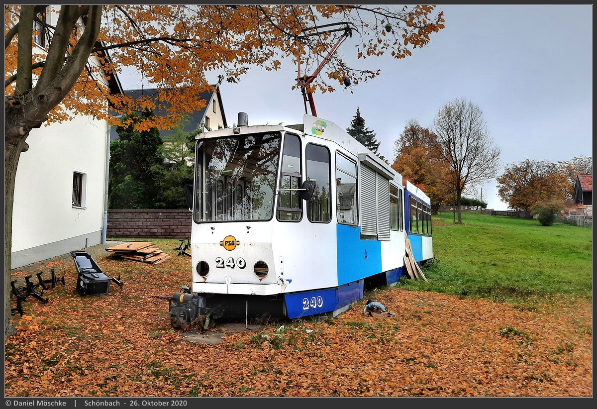Plauen, Tatra KT4DMC č. 240; Greiz — Plauen tram 240 in "Villageclub"