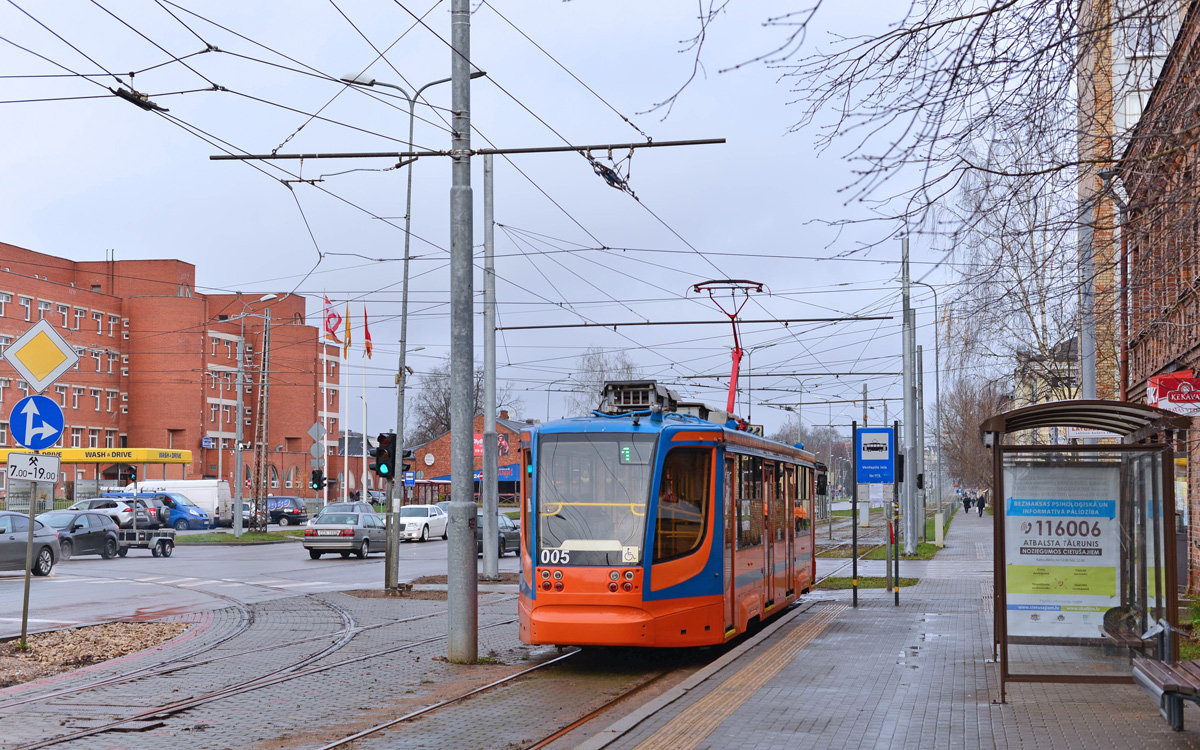 Daugavpils, 71-623-02 č. 005