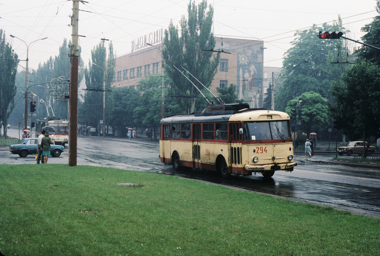 Мариуполь, Škoda 9TrH № 294