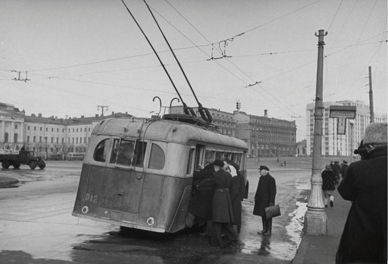Москва, ЯТБ-1М № 012; Москва — Исторические фотографии — Трамвай и Троллейбус (1946-1991)