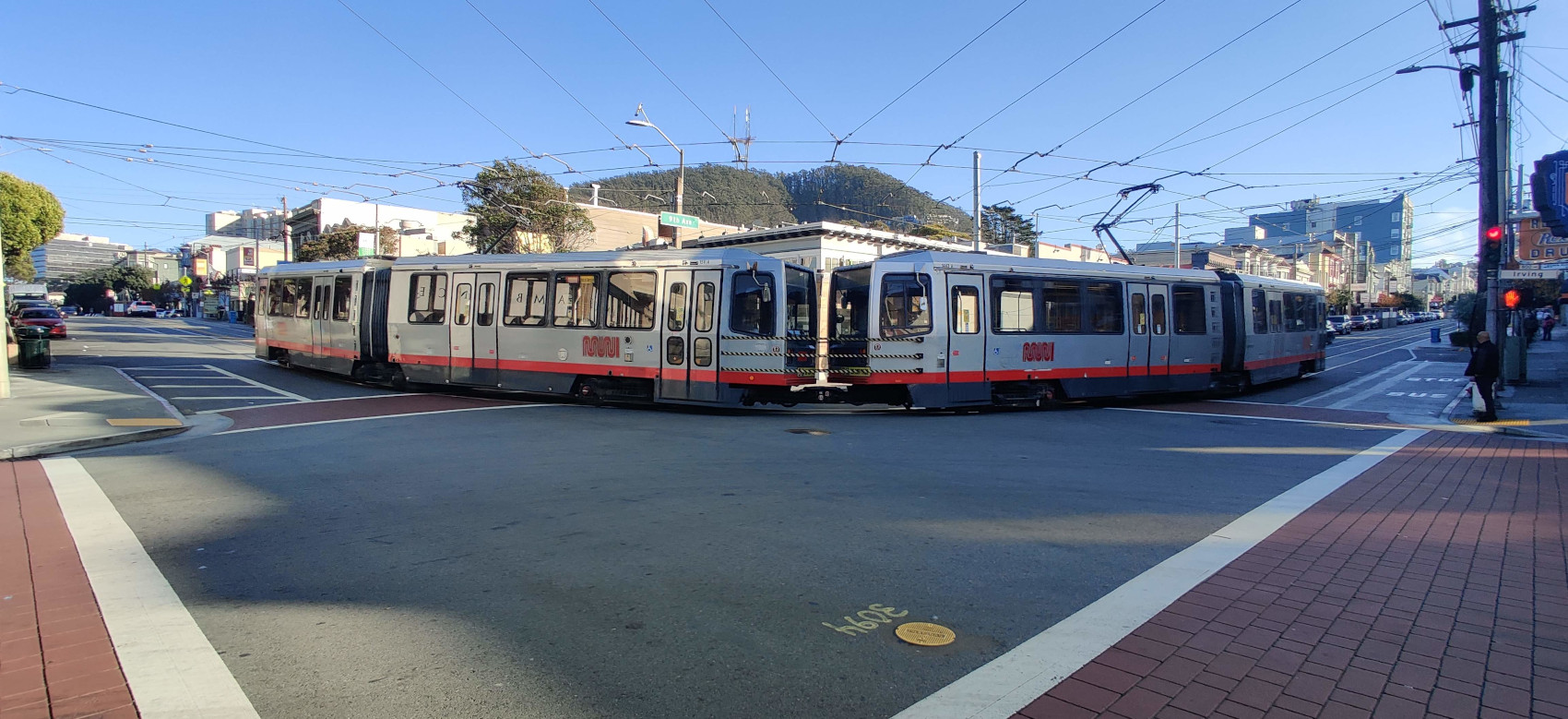 San Francisco Bay Area, Breda LRV № 1511; San Francisco Bay Area, Breda LRV № 1443