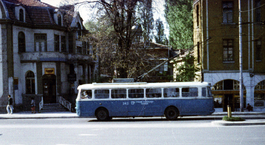 Пловдив, Škoda 9TrHT28 № 242; Пловдив — Исторически снимки — Тролейбуси • Исторические фотографии — Троллейбусов