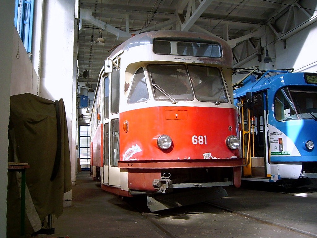 Ostrava, Tatra T2 — 681