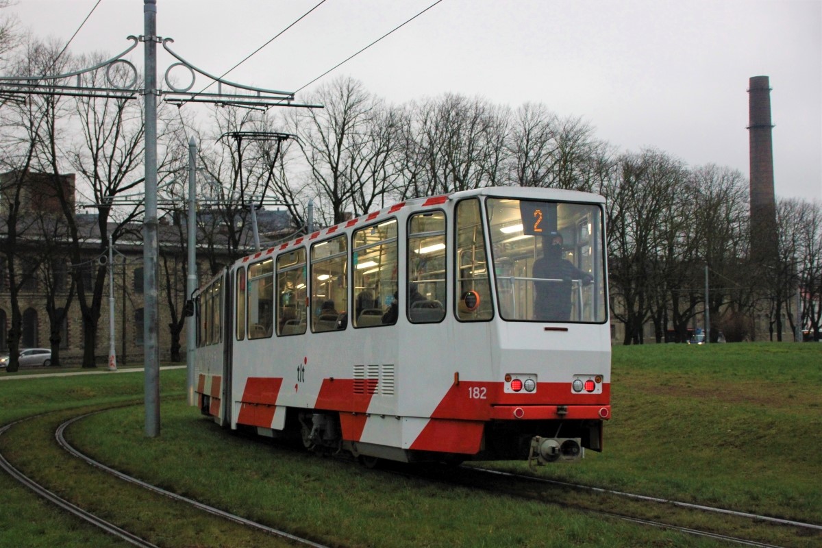Таллин, Tatra KT4TM № 182