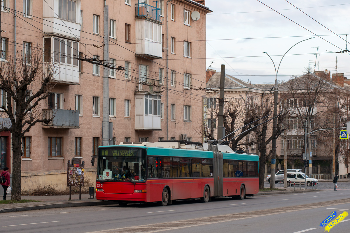 Chernivtsi, Hess SwissTrolley 2 (BGT-N1) № 392